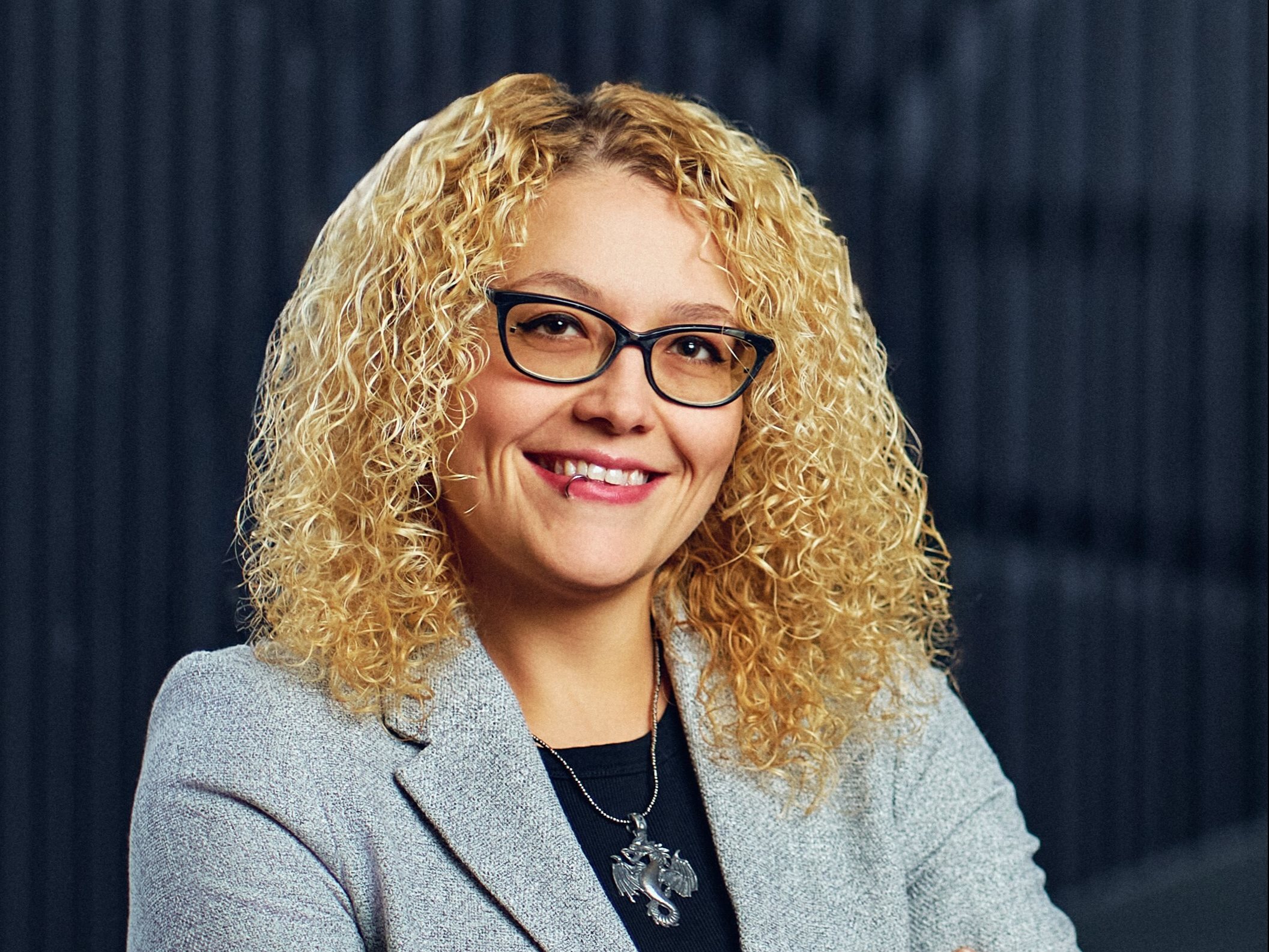 Parasol Lab - Improving Experience in Virtual Reality: Measuring and Mitigating Cybersickness using Brain Activity