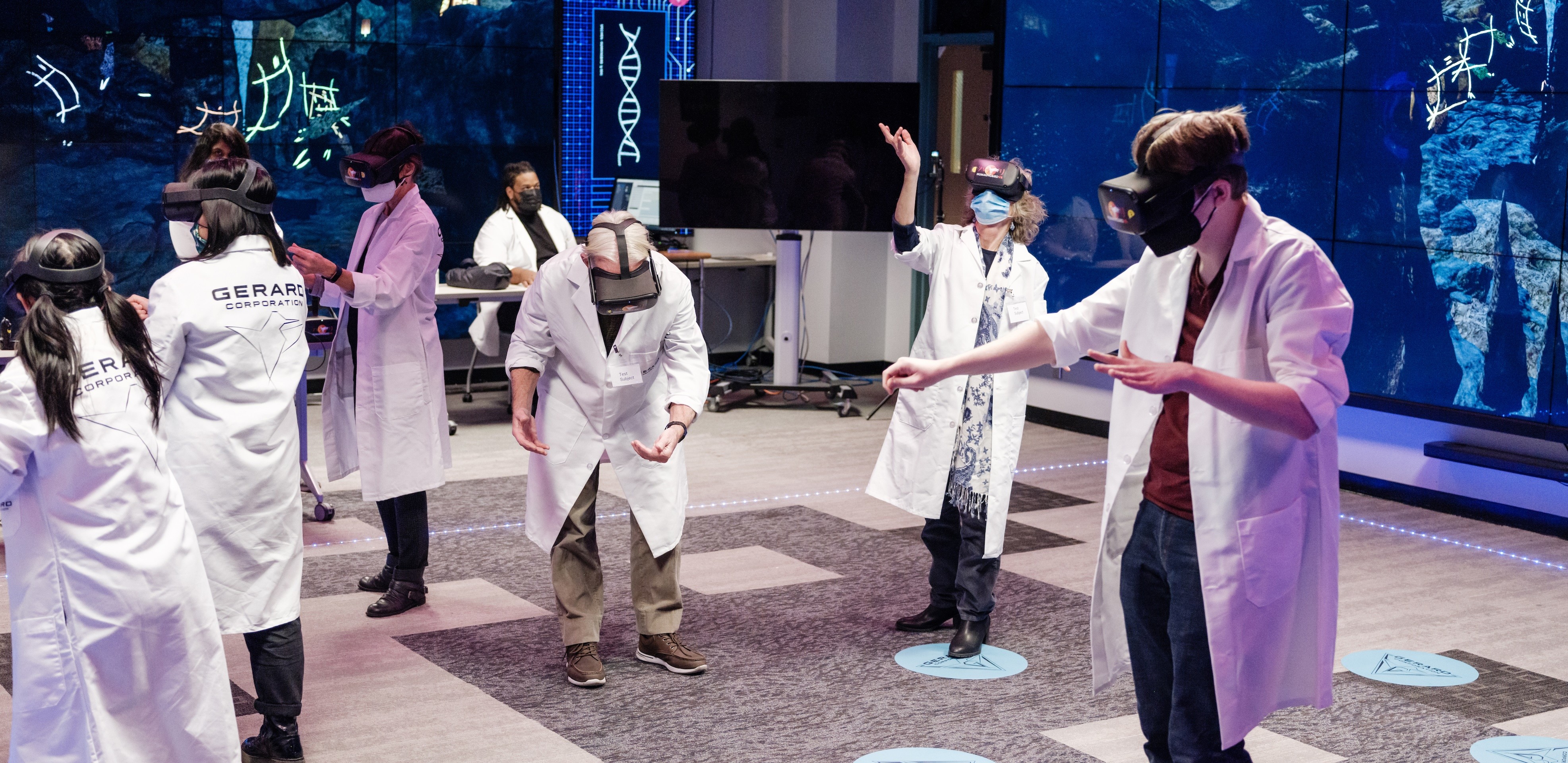 HD3 - Hummingbird VR and Live Theater Performances - Tsoupikova, University of Illinois Chicago & Kaleidoko